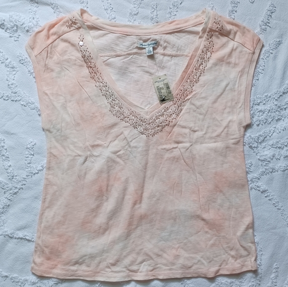 American Eagle Outfitters Tops - aeo ♡ sequin v neck cotton sleeveless shirt